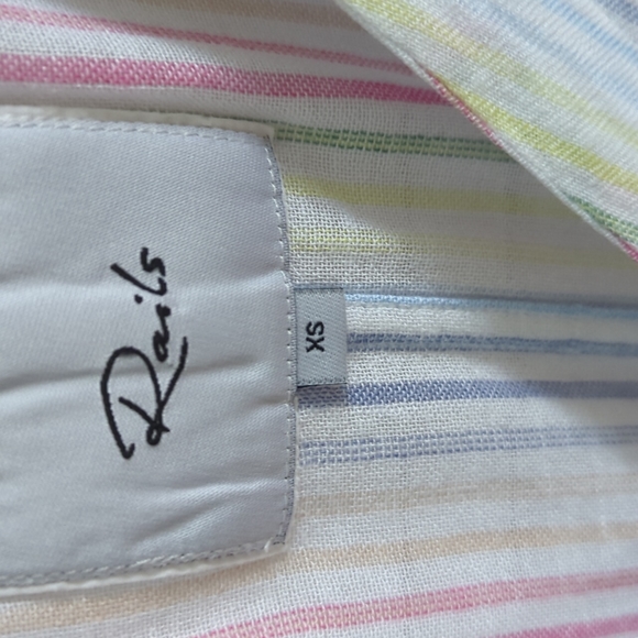 RAILS Thea Button Up in Isla Stripe Short Sleeve Linen Top - Picture 3 of 5